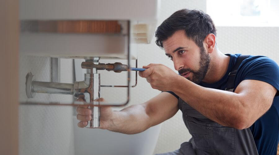 Professional water heater installation services in Cost, TX